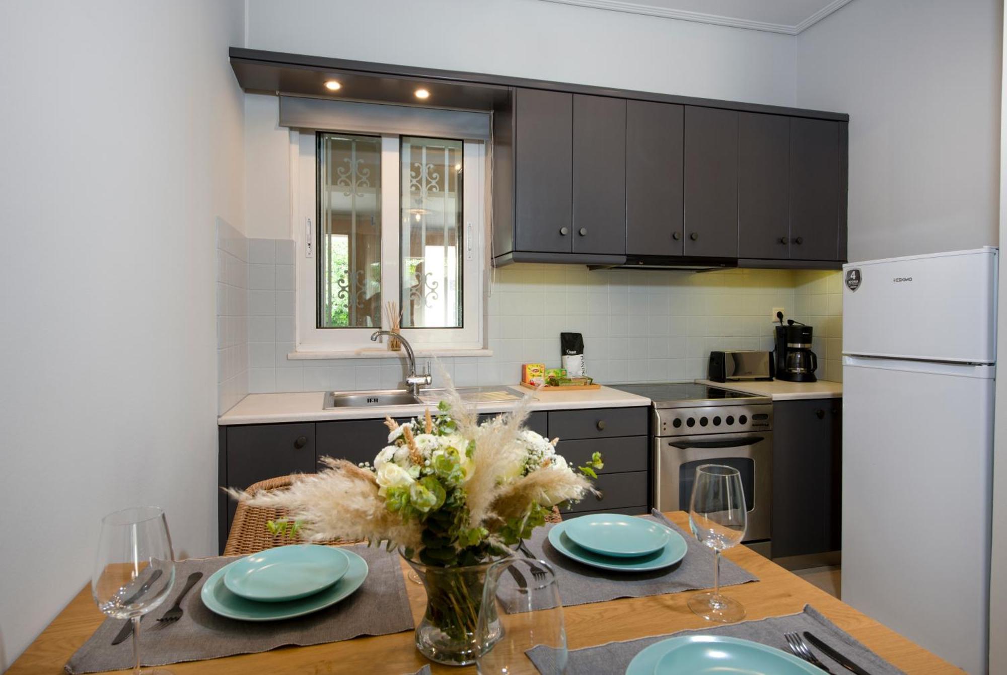 Inner City Retreat Apartment 干尼亞 外观 照片